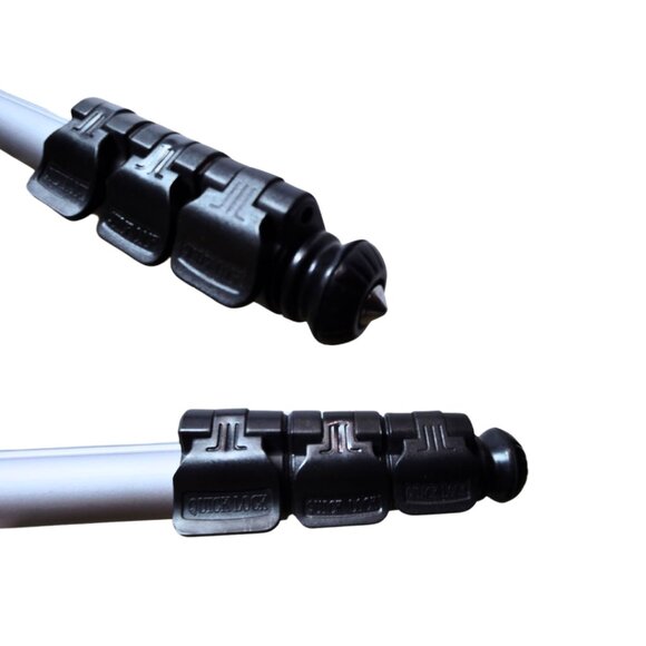 Targus Adjustable 22" - 5.8 feet Camera & Camcorder Monopod w/Wrist Strap - Picture 4 of 4